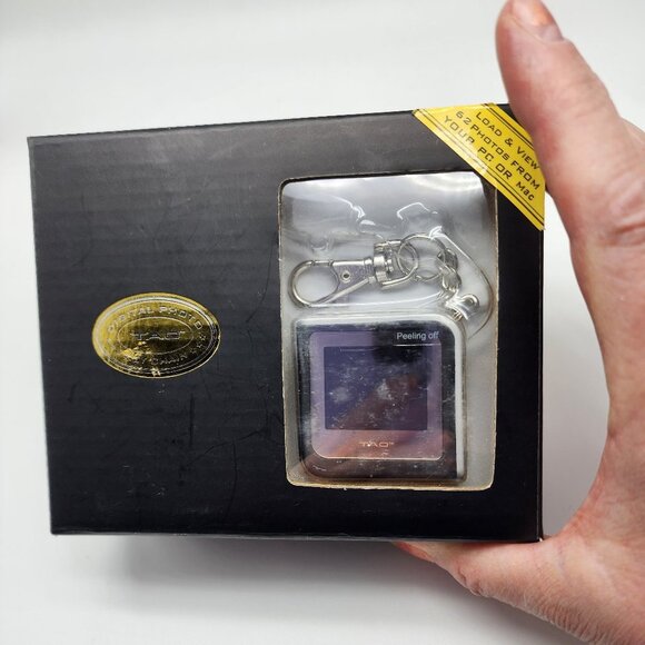 Tao Digital Photo Key Chain NWT - Picture 3 of 4